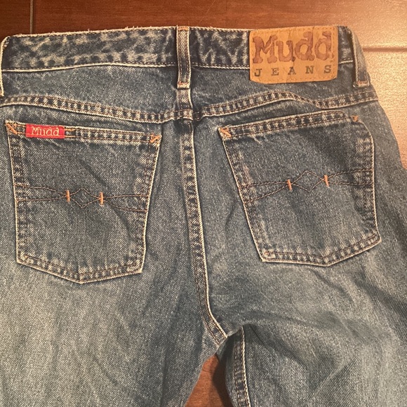 Cute 90’s Mudd bootcut jeans size 3! - Picture 5 of 5